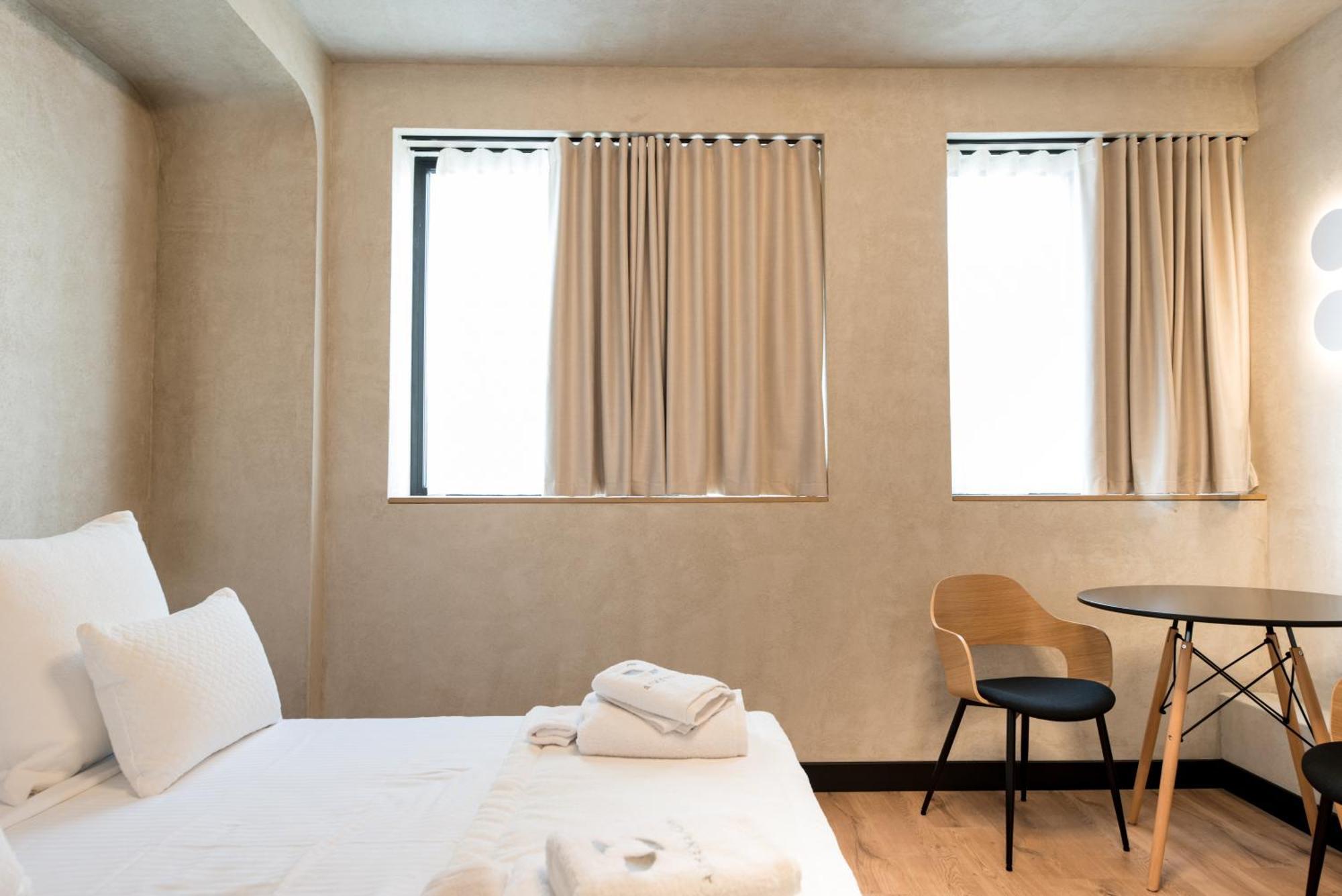 Athensowl Aparthotel Exteriör bild