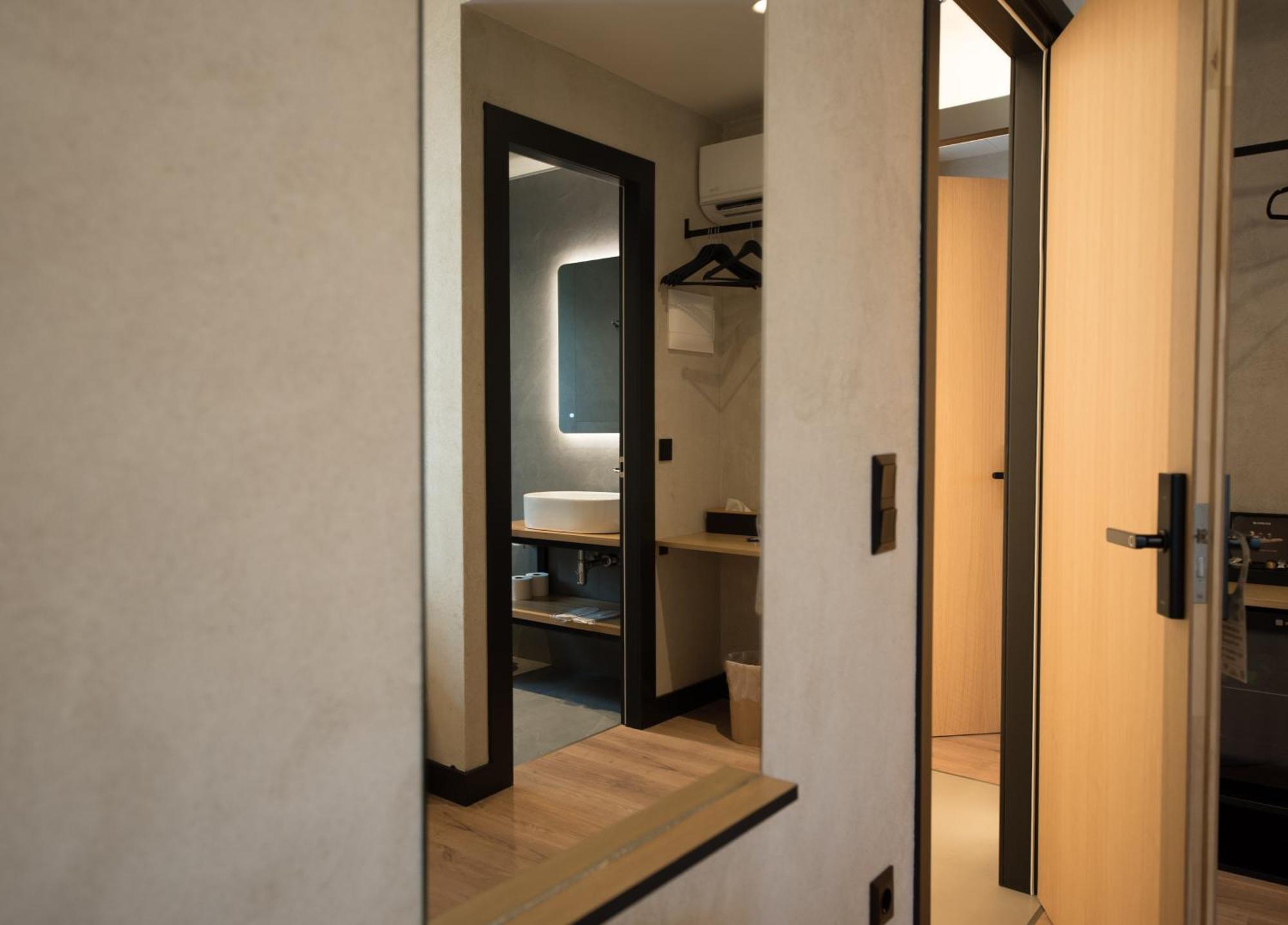 Athensowl Aparthotel Exteriör bild